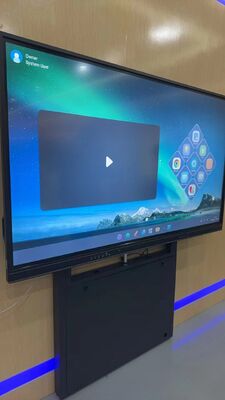 Chân đế bảng trắng tương tác có thể điều chỉnh độ cao, tải trọng 100kg và bánh xe có khóa xoay 360° cho TV 55-86 inch