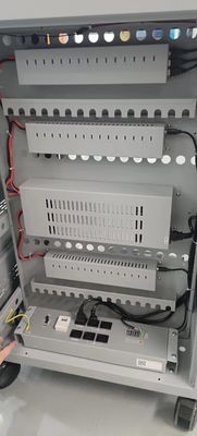 CE AC sạc DC sạc và USB Type-A Type-C kho lưu trữ iPad xe tải sạc điện thoại di động với bánh xe