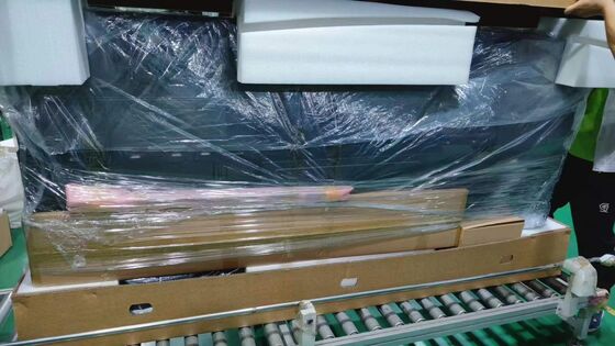 Bảng tương tác phẳng 4K Ultra HD với 20 điểm chạm và loa tích hợp cho giáo dục