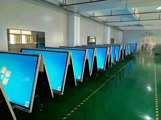 Trải nghiệm sức mạnh của màn hình cảm ứng tương tác 2mm độ chính xác 15W * 2 hoặc 20W * 2 loa và chiếu màn hình không dây
