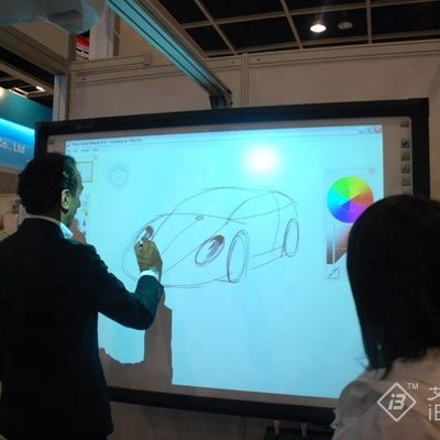20 điểm chạm Iboard Bảng interactive với vật liệu khung nhôm và đứng di động