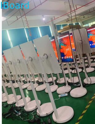 Bảng trắng tương tác không dây 32 inch với máy ảnh tích hợp và TV màn hình thông minh di động