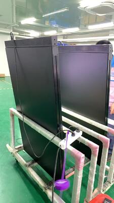 Giám sát và Phân tích Chiến dịch Quảng cáo Kỹ thuật số Màn hình Quảng cáo Kỹ thuật số với Theo dõi Thời gian Thực và Kiểu Lắp Đặt Chân Đế Treo Tường hoặc Sàn